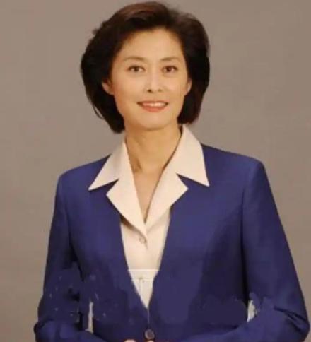知名主持人敬一丹被传离世，知情人曝最新状况：还在抢救中。7月23日深夜毛大