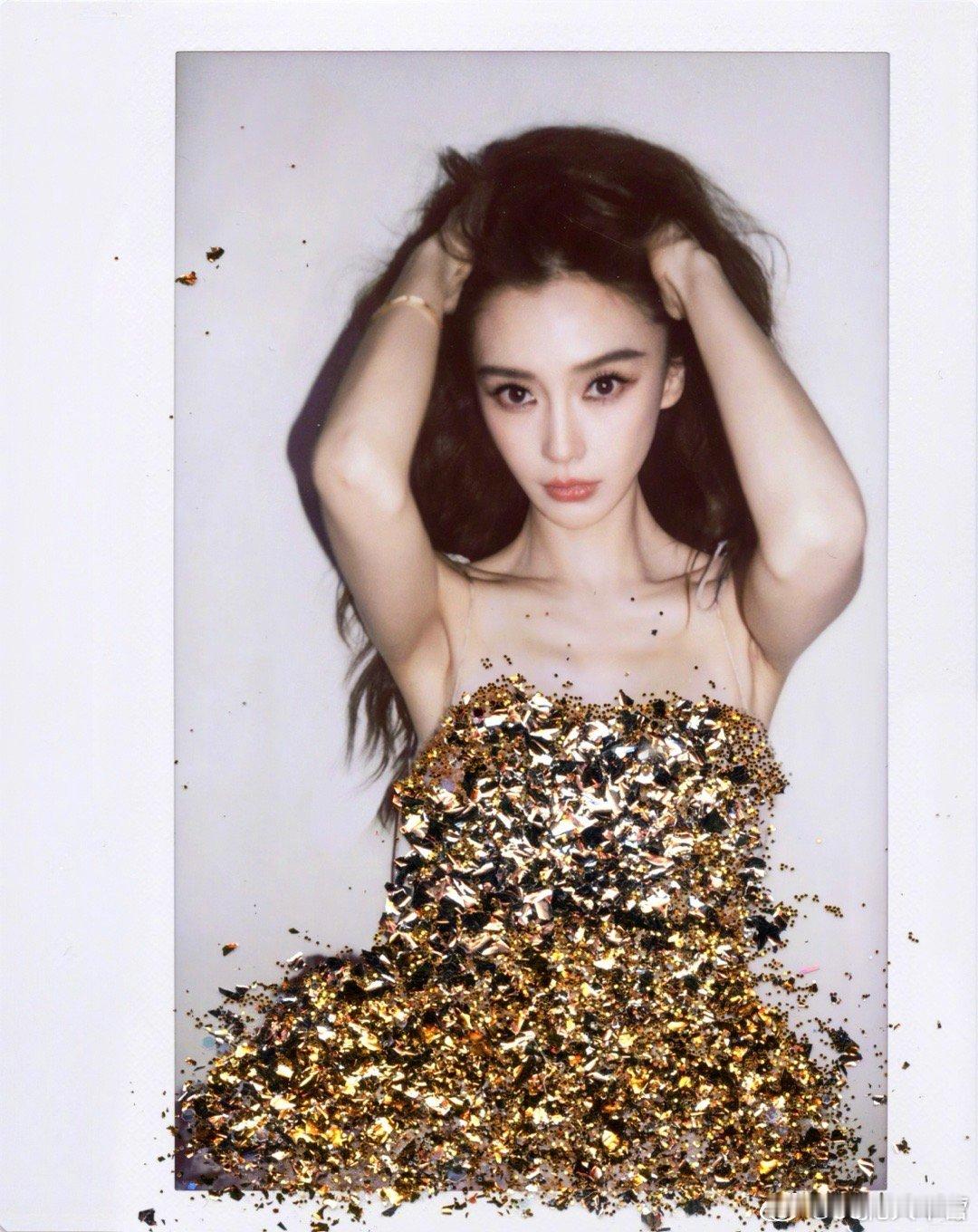 Angelababy杨颖女士的跨年营业～好漂亮！真美女真是不需要形容词，直接明白