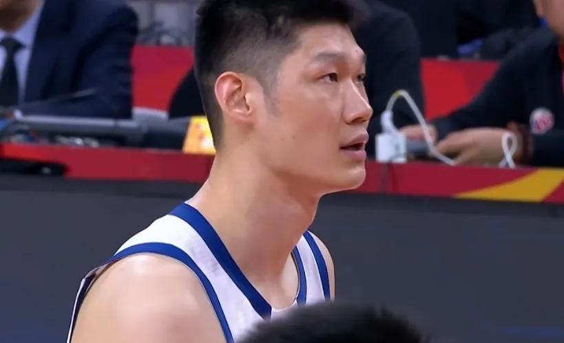 浙江广厦连续惨败深圳广东，我认为输球原因有3点，看完你就明白了……第一：阵容