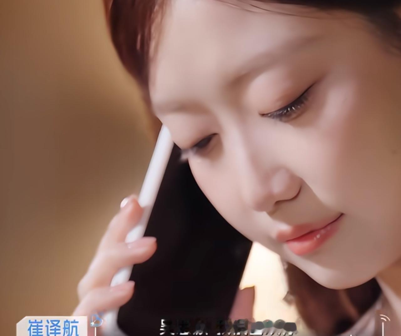 心动9思思婉拒崔译航告白：不是不喜欢，是太清醒了！《心动的信号9》中，思思没有