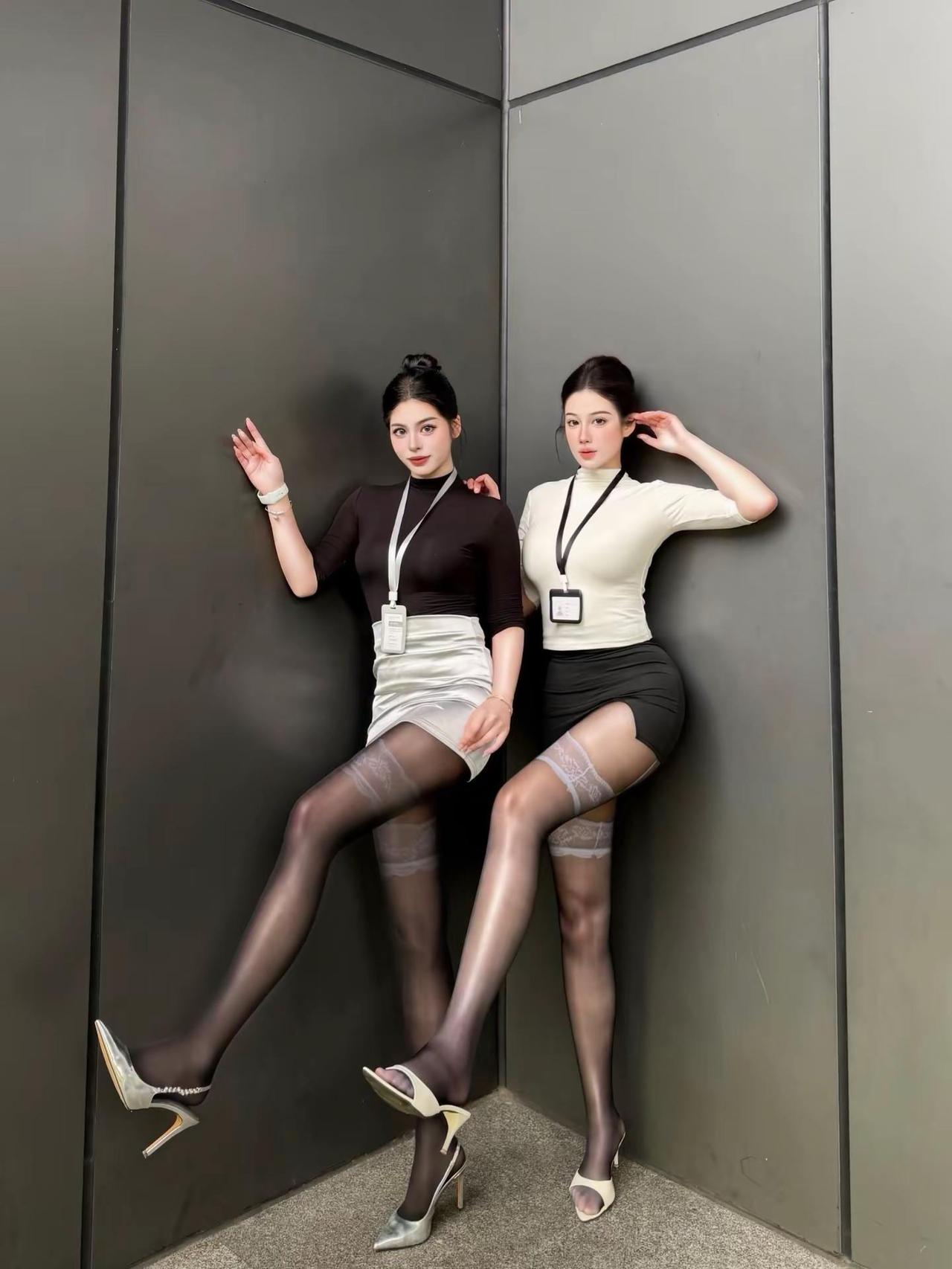 确实很拿得出手。氛围感感觉至上闺蜜穿搭