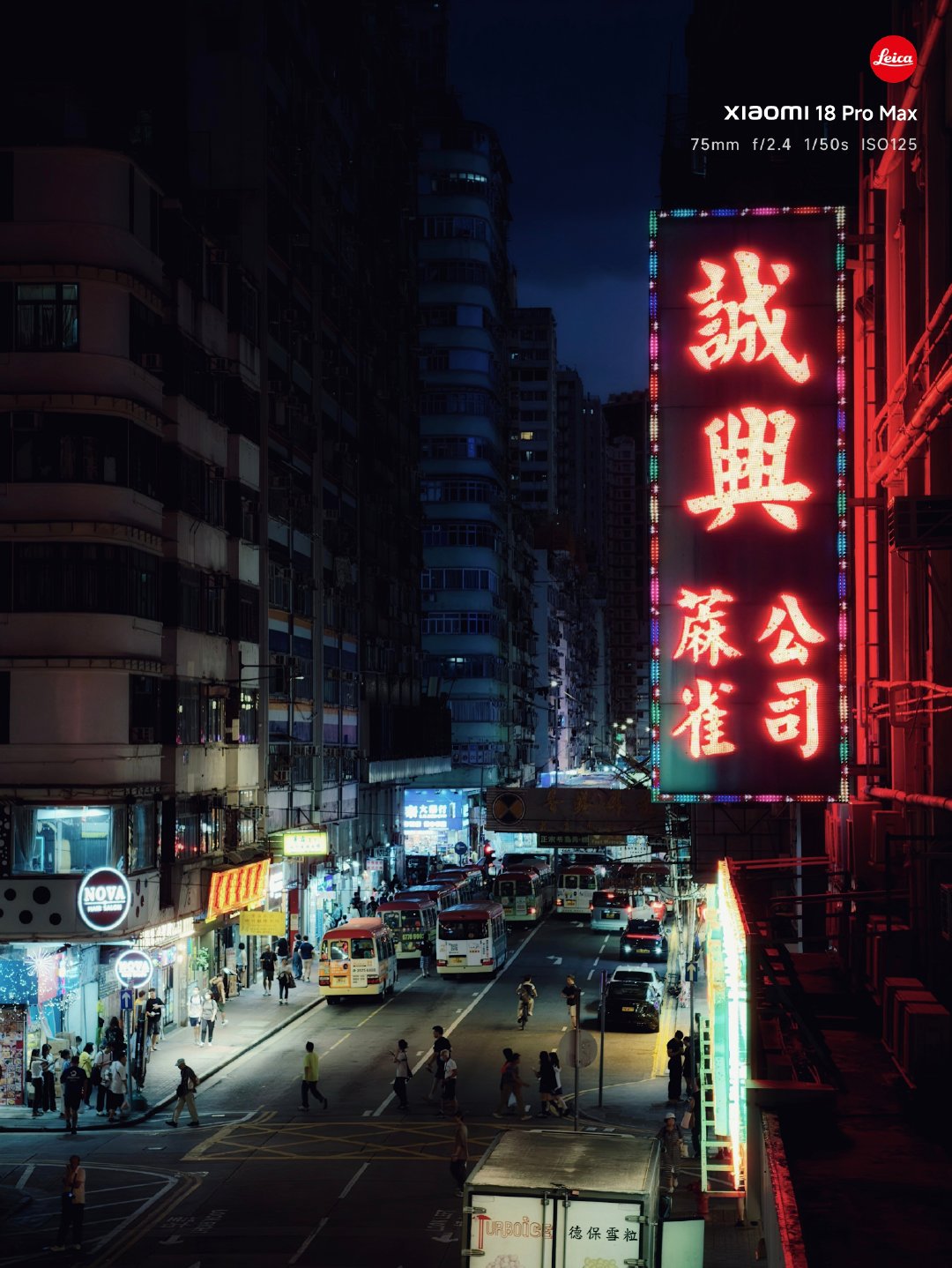夜深了🇭🇰旺角开始释放他老香港的韵味…为什么说旺角是香港夜景的天花板？比起港岛摩登现代的高楼天际