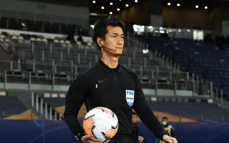 最高规格！足协杯决赛裁判阵容出炉！韩国主裁判+德国VAR裁判！2025年足协杯