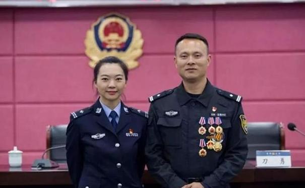2012年，云南特警邹路遥，在执行一项境外抓捕任务时，与家人失联，86天后，万念