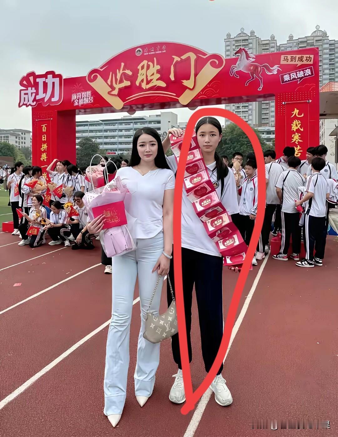事实证明，女生发育得比男生早，不接受反驳！