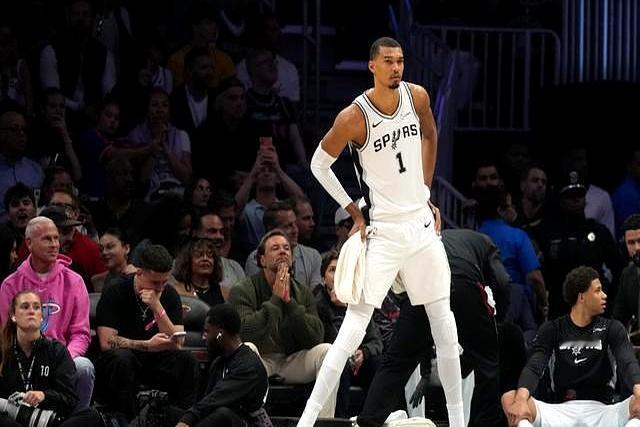 开拓者大概率要换帅了，新老板的思路完全不一样。季后赛打马刺，开拓者临时主