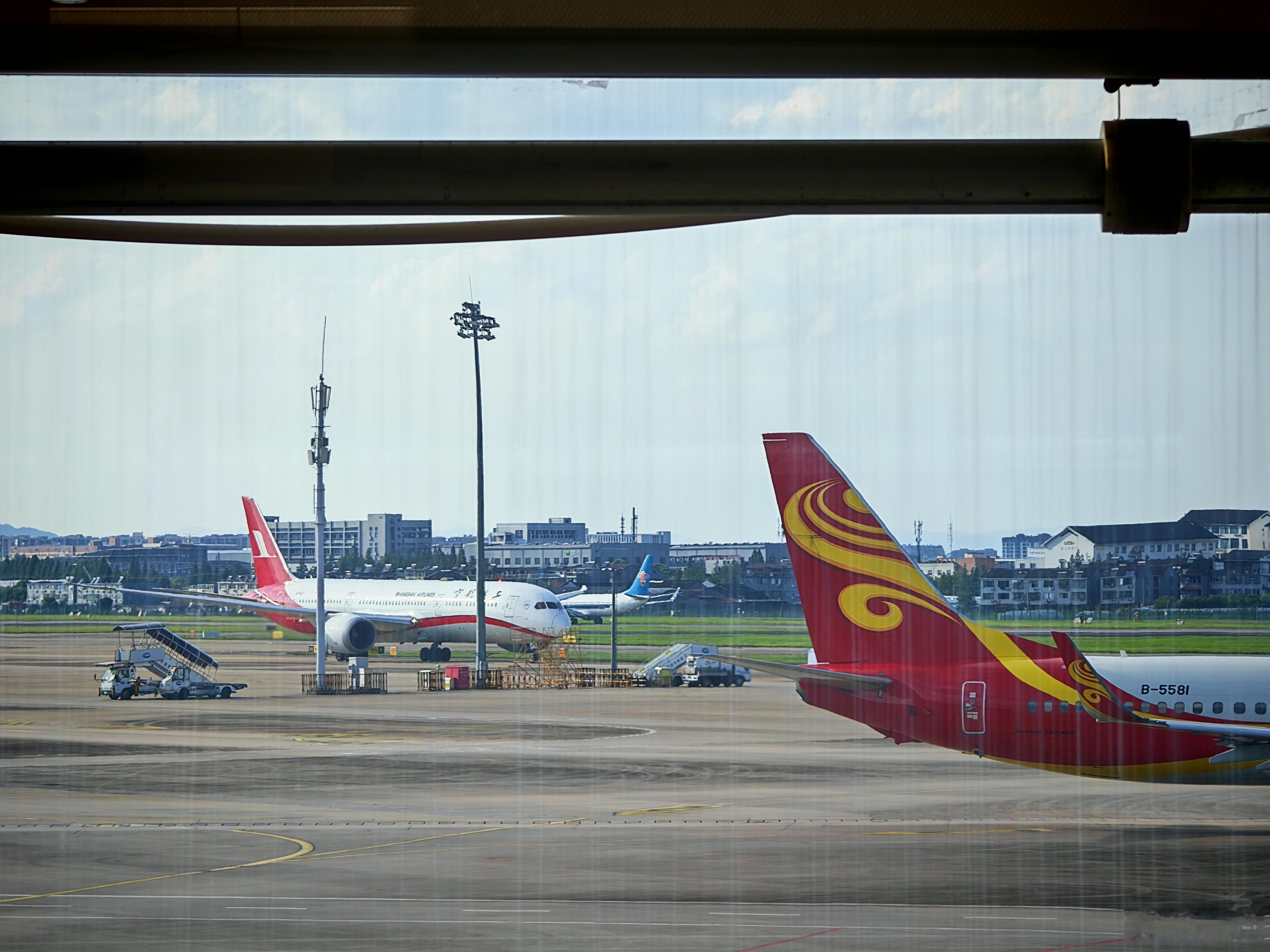 宁波连空气都是烫的，回厦门避暑了，886​​​
