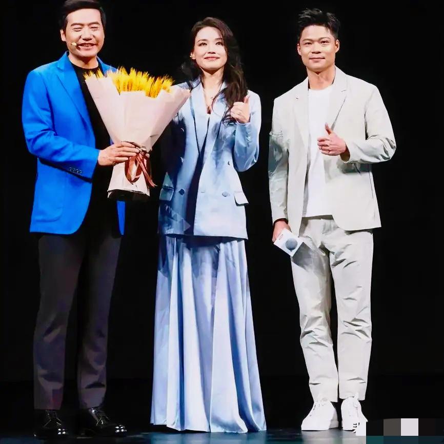 我能接受舒淇49岁，也能接受她成小米SU7代言人，但真的接受不了，49岁的舒