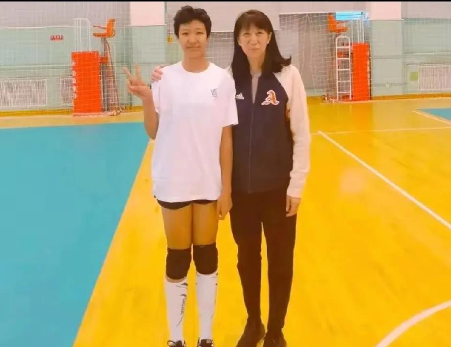 中国女排，奥运冠军梦，就看董禹含上限。李盈莹吴梦洁庄宇珊们，基本已达上限，已不再