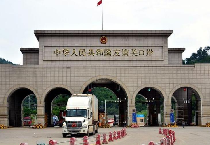 国际交往里，有两个国家绝对不能无底线帮扶。一个是越南，受过中国海量援助却转头反目