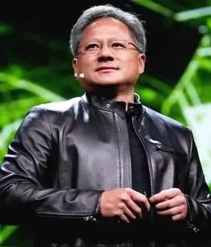 恐怖，英伟达即时市值已高达4.38万亿美元！这是不是史上最大的泡沫？AI发展