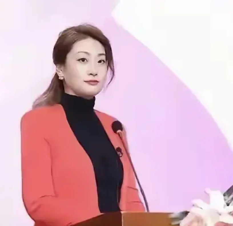 宗老，今天得叫你一声老宗了！女儿14岁就住在二房家里，看着二房开枝散叶。1989