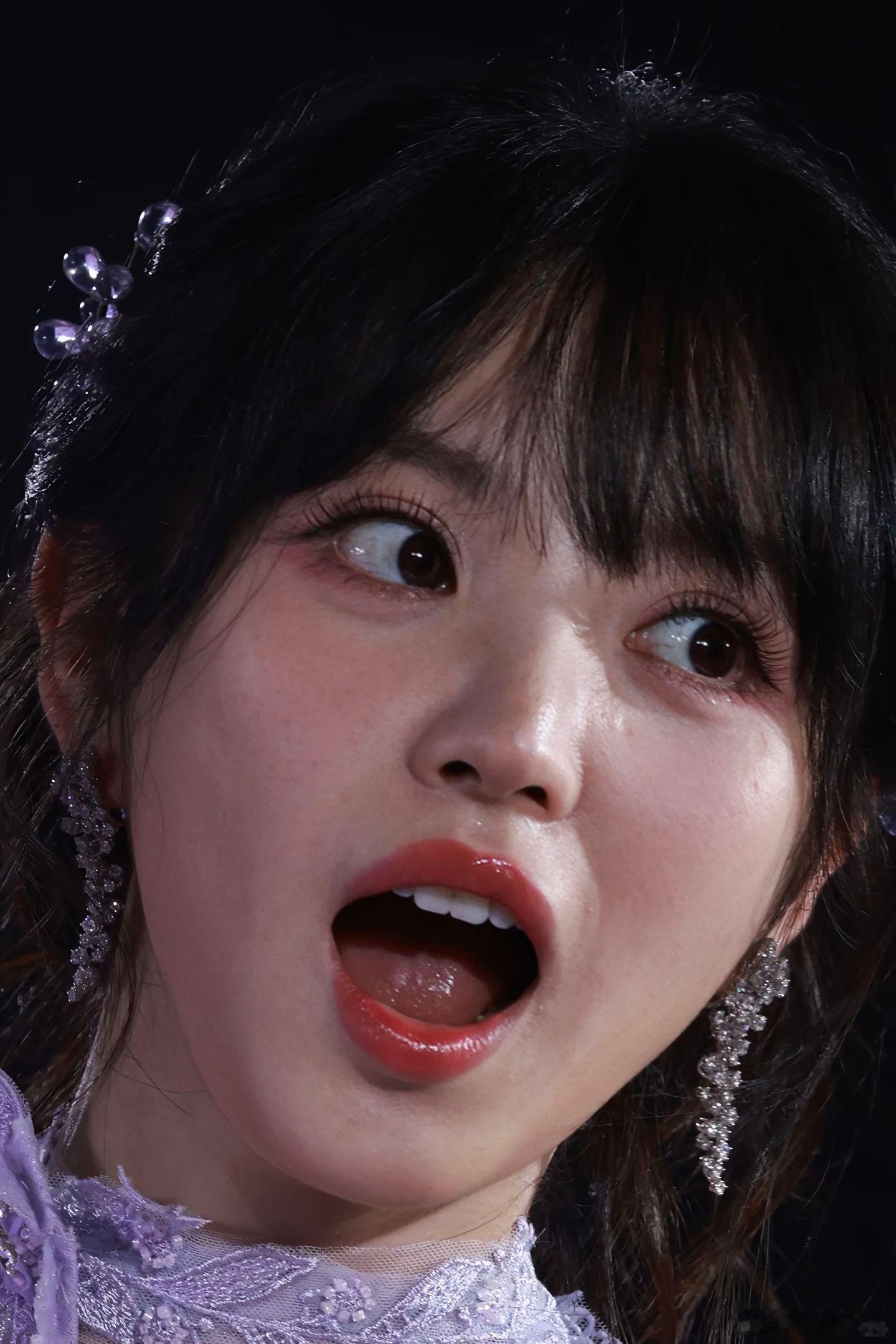 那么近的镜头都能扛得住田曦薇生图颜值