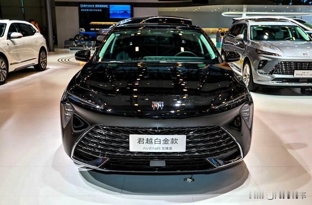 透过2026成都国际车展，可以看出人们买车的消费趋势：​一、用户买车的评判标准