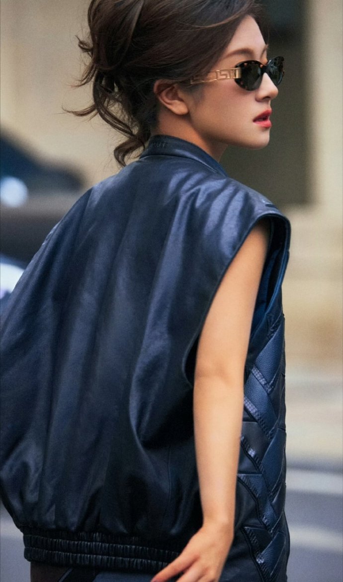 哇塞，这几张真没看出来是李兰迪啊，太帅了吧太美了吧！​​​