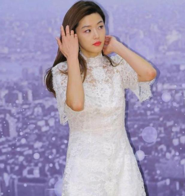 #全智贤老公炒币亏了150亿#有消息称，韩国女神野蛮女友全智贤的老公崔俊赫因虚