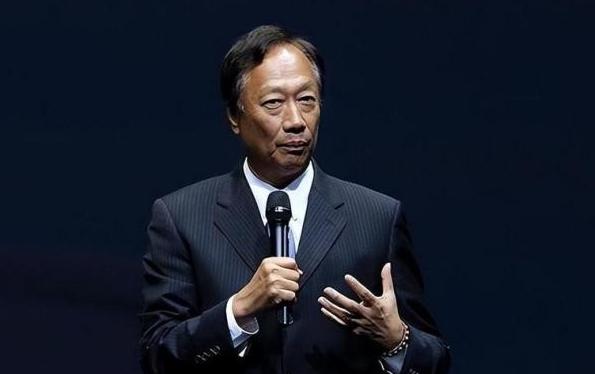 彻底摊牌了！郭台铭做梦也没料到，大陆市场赏饭吃的时代结束了。狂不起来了，