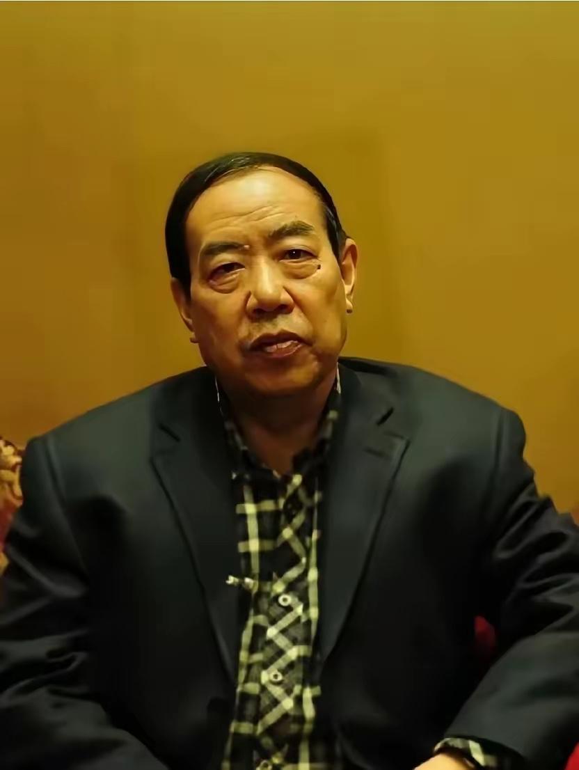 同爹不同命！贾平凹两个女儿的人生差距，狠狠撕开原生家庭教育的真相最讽刺的人生