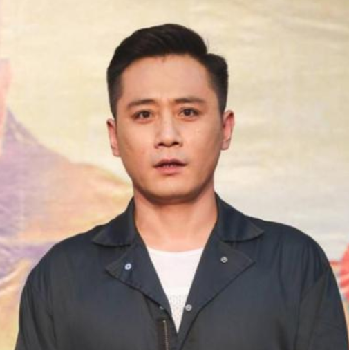 2002年，庆功宴上刘烨酒后怒骂周迅：“你不会演戏，出名全是因为跟导演们....
