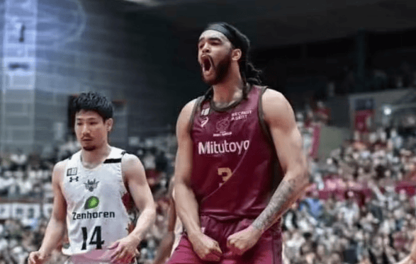 山东官宣: 外援琼斯正式完成签约, 将代表球队征战CBA联赛