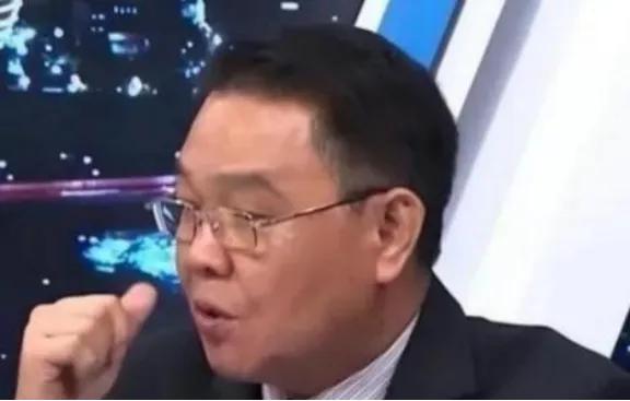 台湾地区时评人黄征辉曾呼吁：若大陆满足“两个条件”，台湾应尽快与大陆统一。第一个