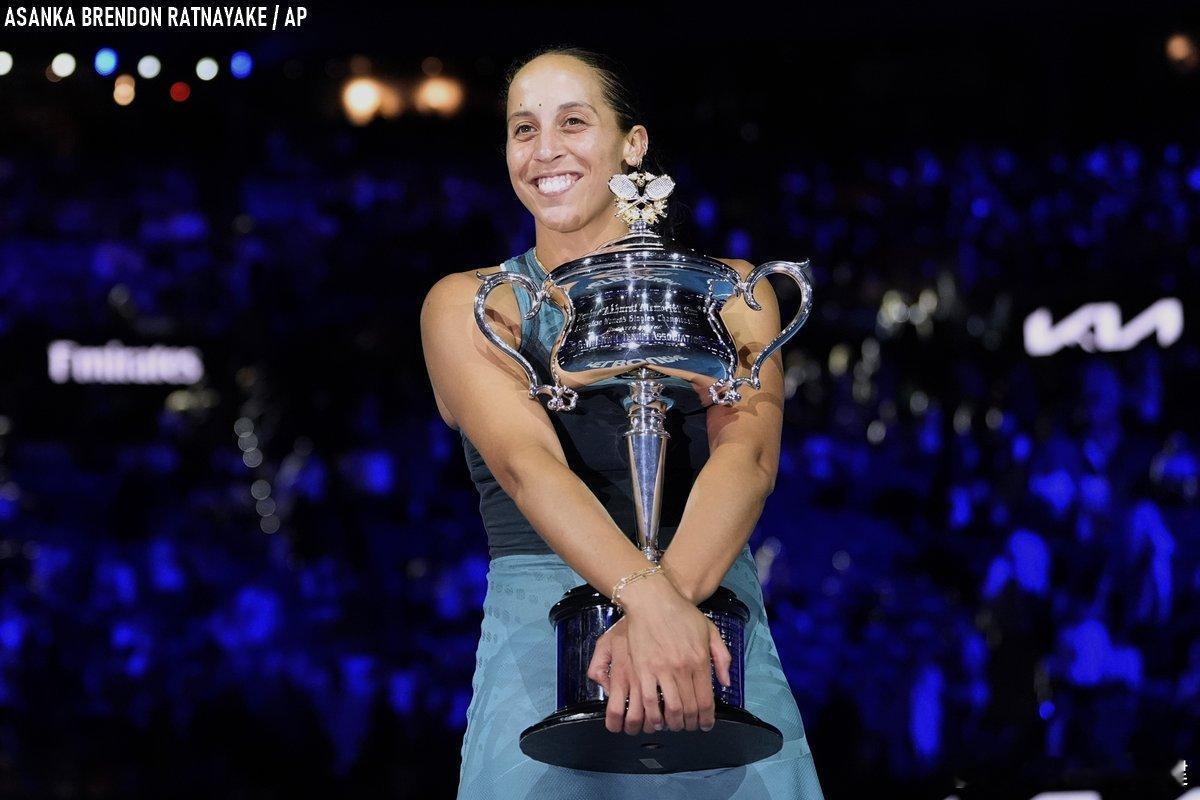 今年最长连胜纪录：WTA凯斯16安德列娃13萨巴伦卡11斯维托丽娜11莱巴金娜1