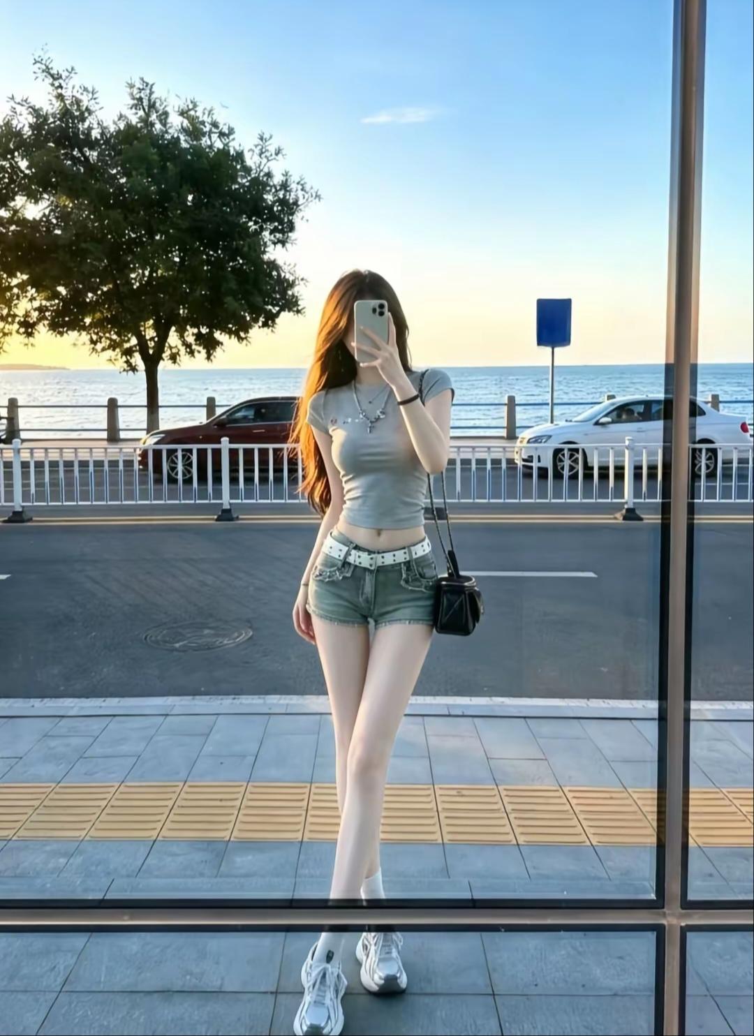女生拥有一双大长腿是什么样体验?