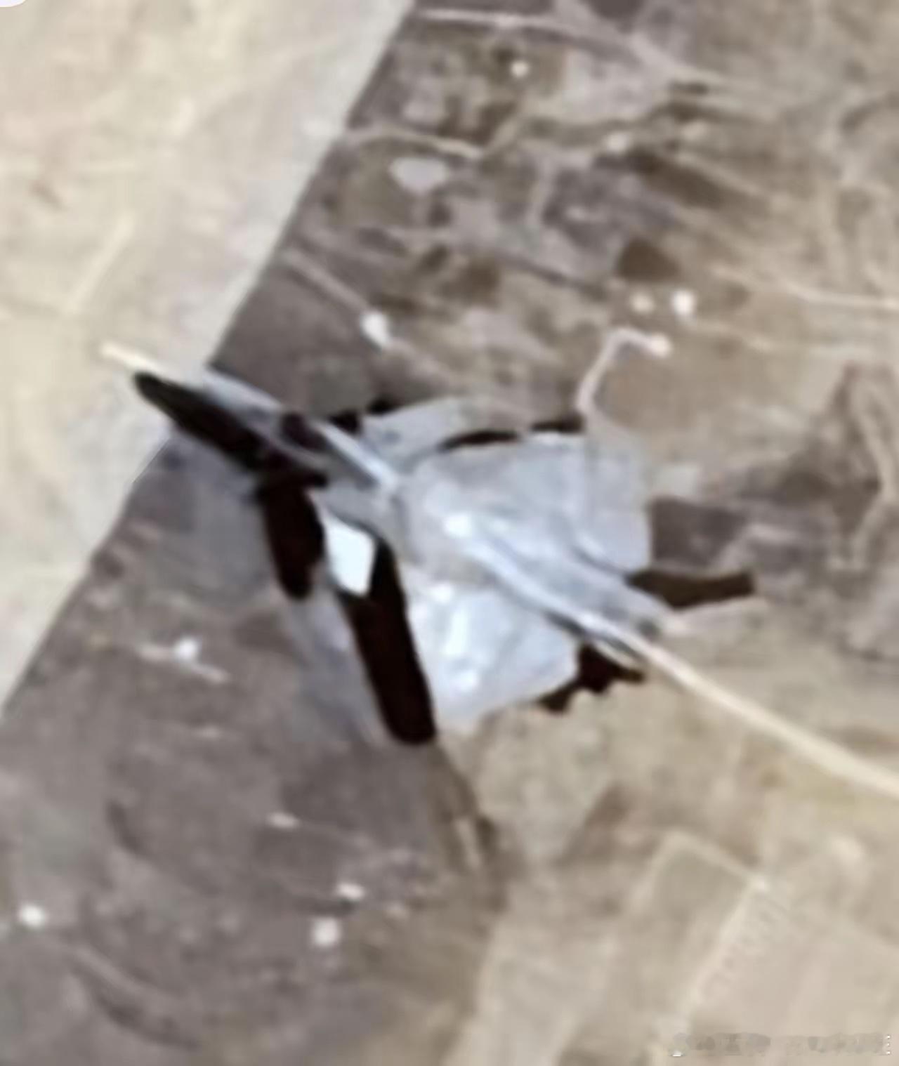 白帝六代机飞行测试？