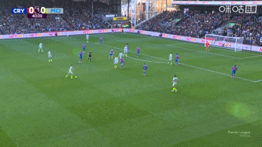 曼城近期势头很猛，哈兰德状态极佳，英超第16轮，曼城对阵水晶宫，哈兰德再次梅开二