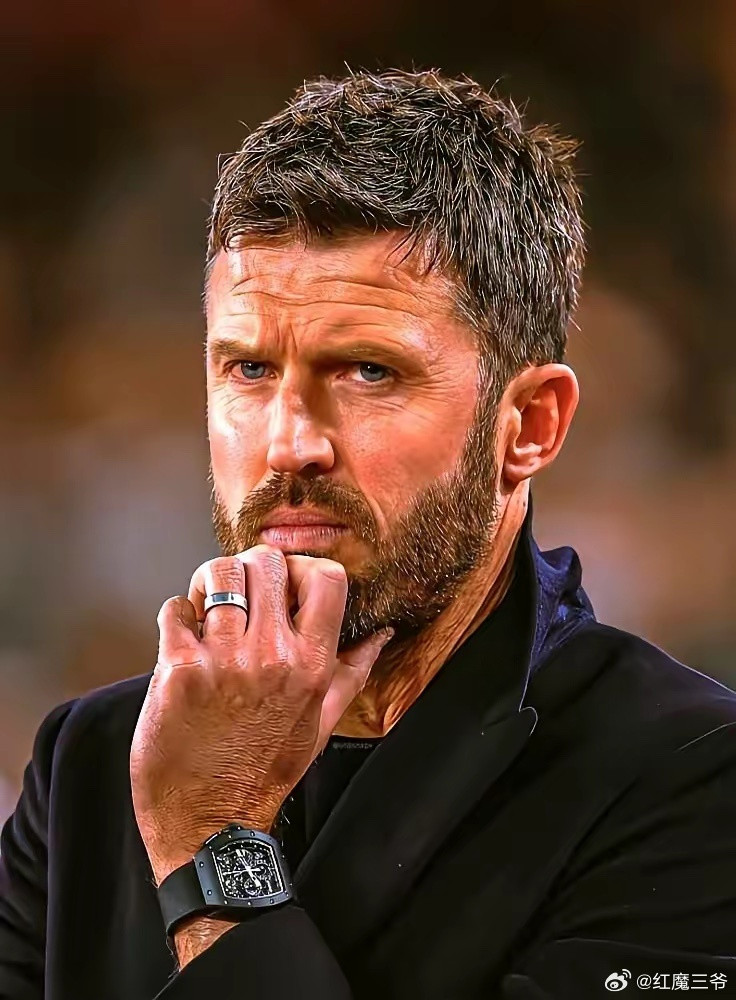 曼联曼联即将开启大规模阵容调整！据可靠消息，球队计划削减高达120万英镑的周