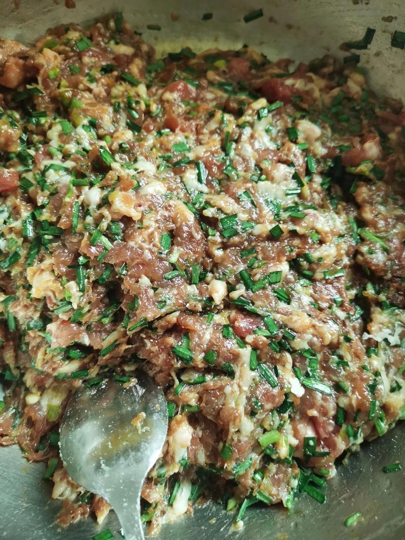 饺子馅我最爱自己调的外面买的成品馅口感柴味精多还有防腐剂自己现调现包炫