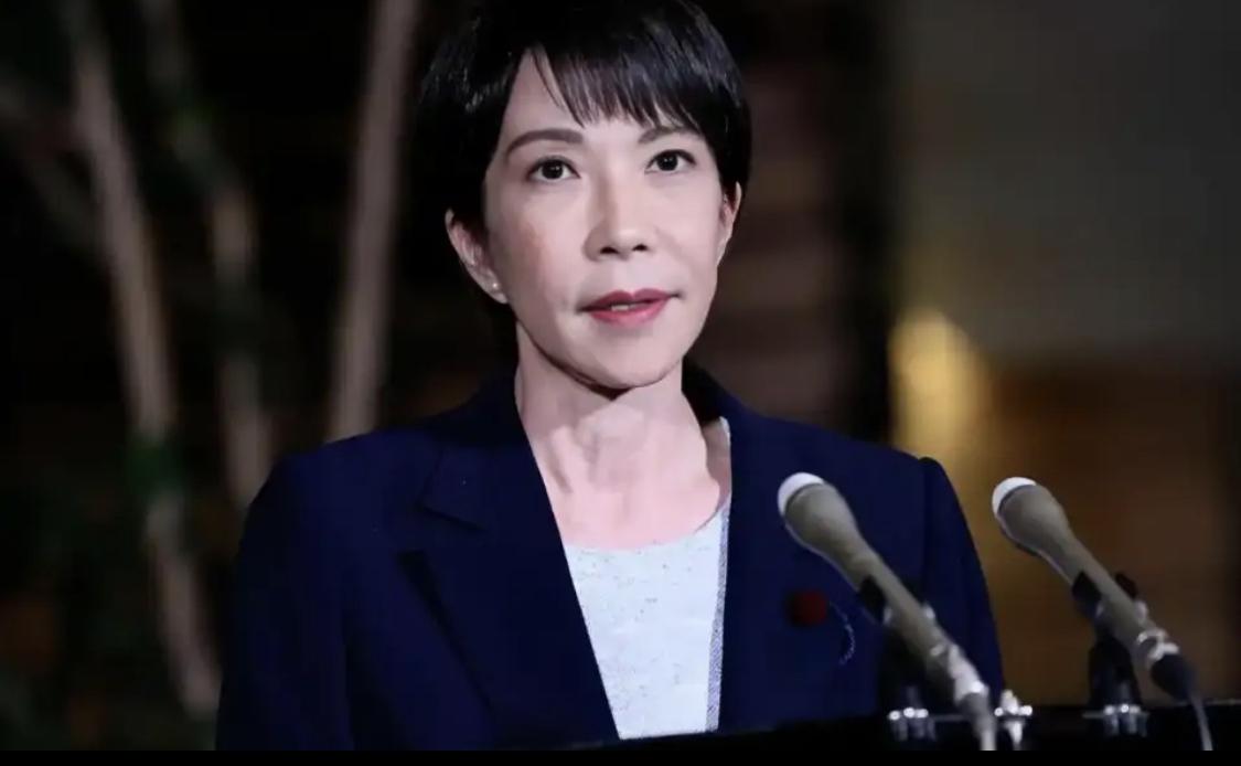 高市早苗越过最后一根红线，要把旧军舰“白送”菲律宾，日本这是要搞事情！01