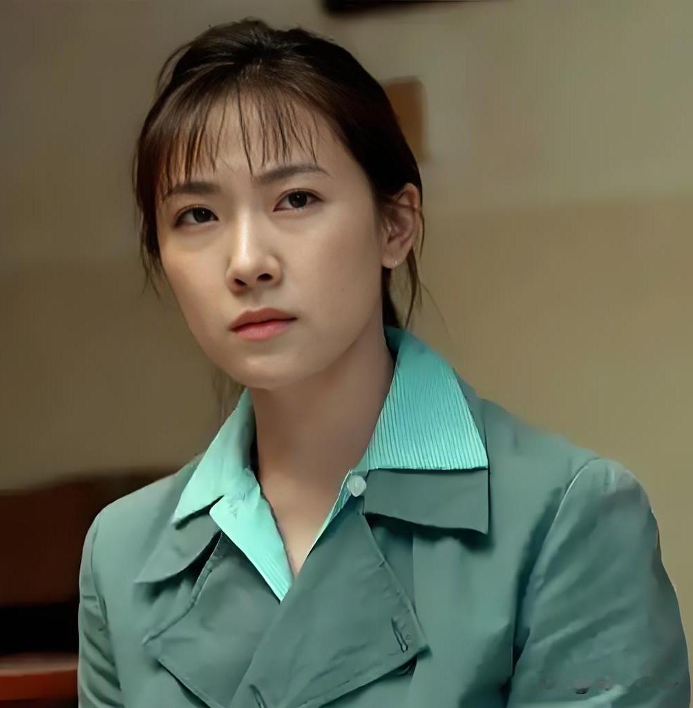 我是真的服了,菅韧姿饰演的盛雪竹,作为《依依向北风》的女主角,怎么可以情