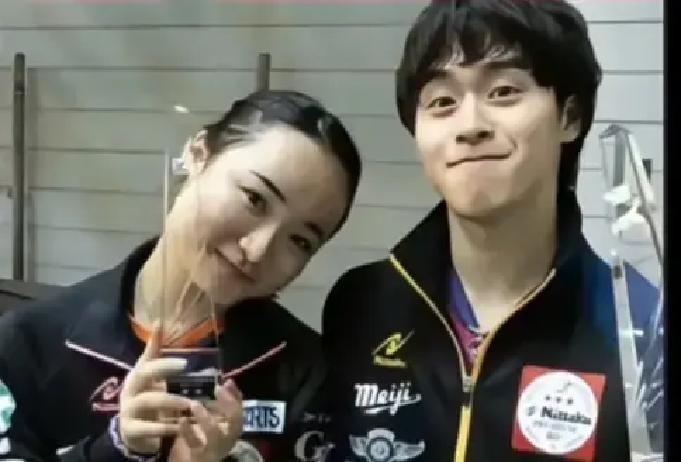日乒教练太暖！陪输球小将一起哭，和伊藤美诚的旧关系藏不住了95年出生的森园政崇