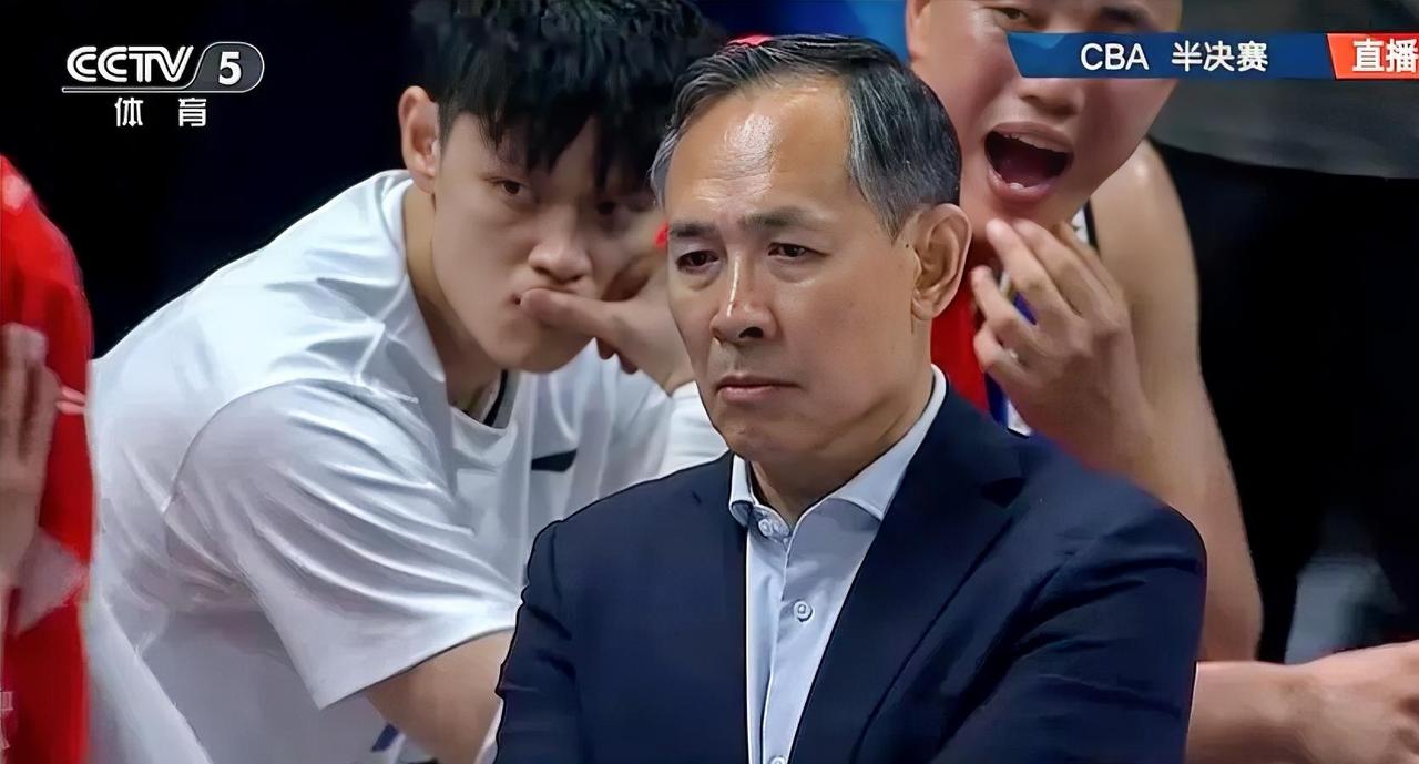 北京队基本要重建了！不仅仅是因为北京85-99不敌上海，止步4强，而是因为——