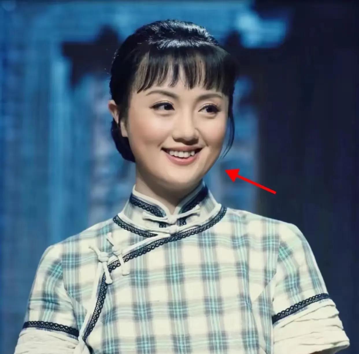 闺蜜问我：你发现没，朱媛媛的突然离世，发生了一件很严重的事情。我问：啥事情，闺