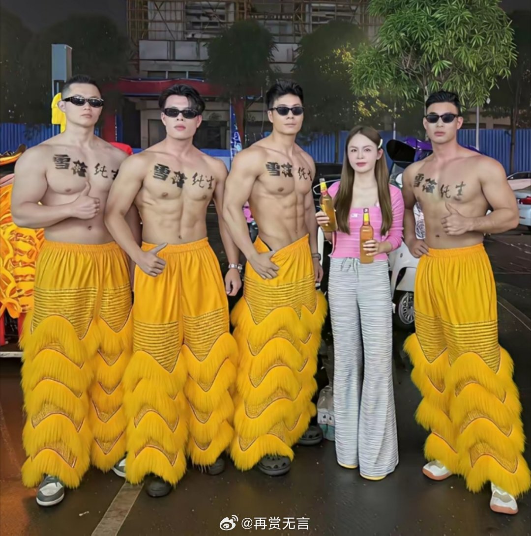 再也不说广西没有帅哥了，看看这几位肌肉男就知道了。