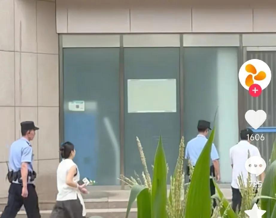 熊女士拿儿子做挡箭牌，拒绝公开审理，熊女士也怕公开审理吗？直播间杜女士和熊媳妇不