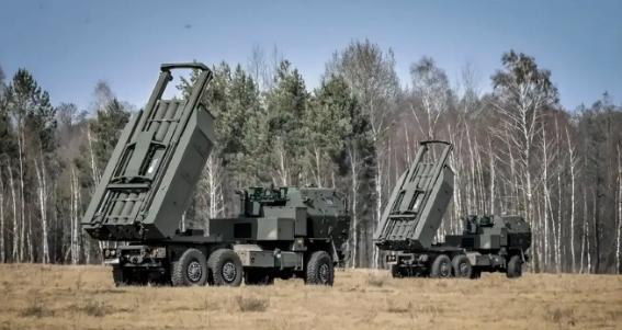 美国现在敢动中国吗？根据俄罗斯专家透露：中国核弹头数量正在疯狂增加。这个数字已经