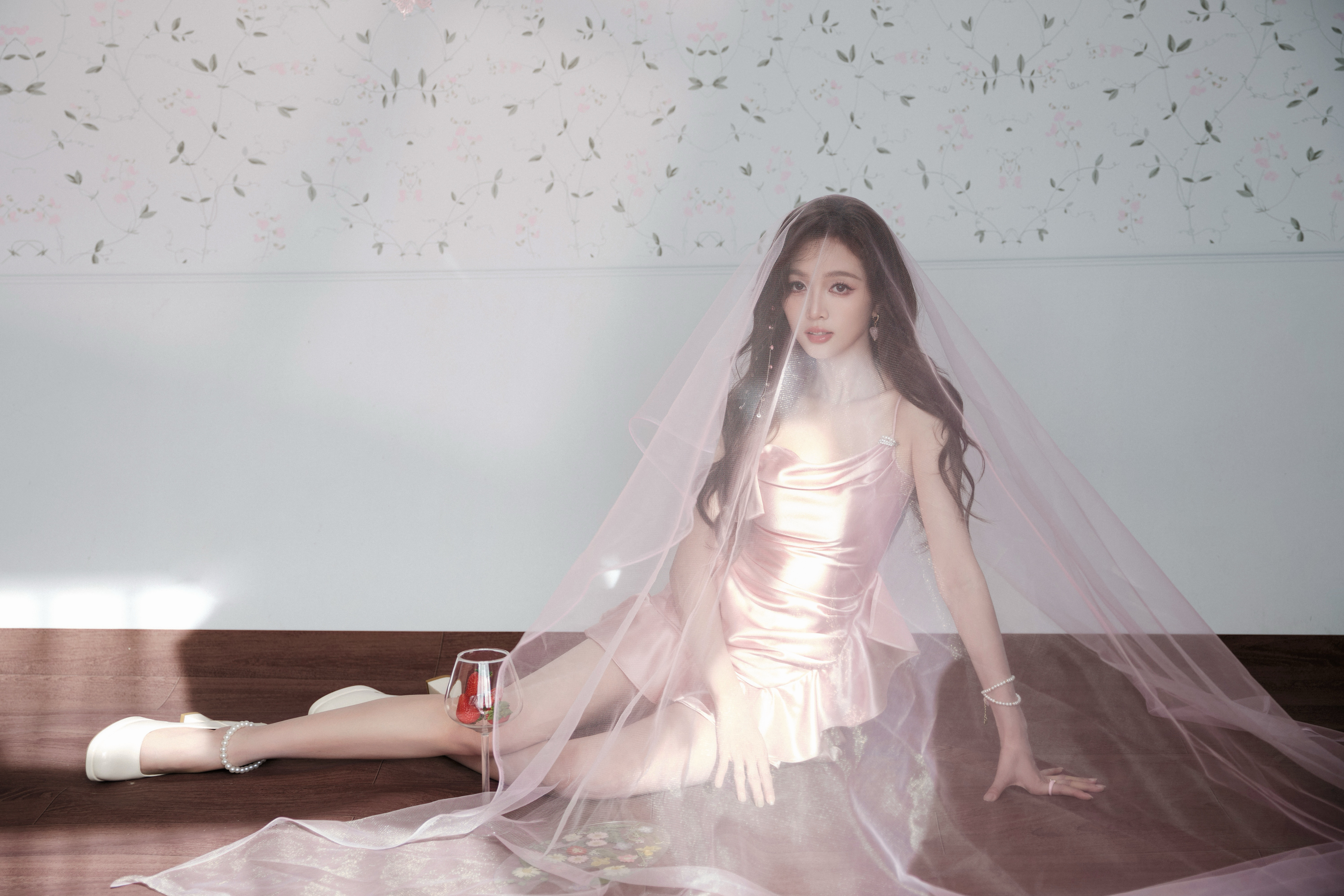 👠吴宣仪吴老板招人不吴宣仪新公司增加演出经纪业务