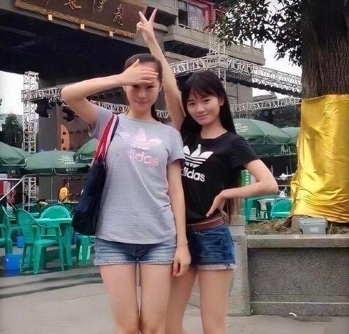 小鞠早期穿搭[比心]​​​