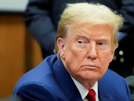 特朗普傻眼了吧，就在他出售武器装备给台湾，中国首次以“武力”威慑美国，中国公开表