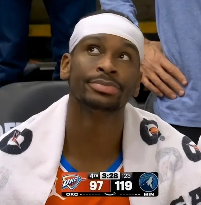 雷霆过去4场：1胜3负！1月24，雷霆114-117步行者1月26，雷霆10