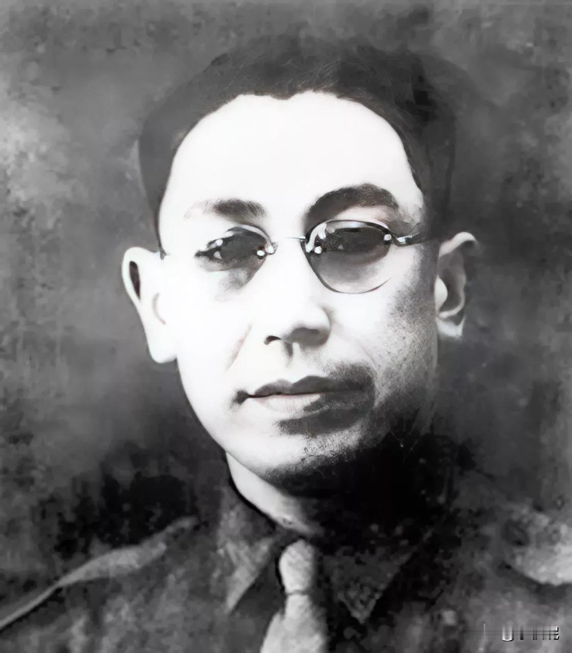 1948年冬，“剿匪”检讨会上，蒋介石说道：“他们是学了辩证法而已，现在我们也学