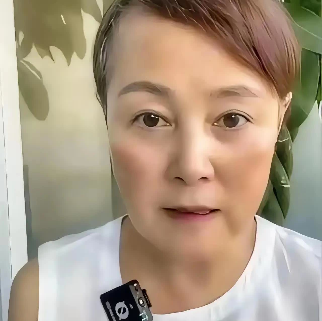 史晓燕竟然是杜建英同学早年史晓燕在天津电视台招聘节目《非你莫属》做嘉宾