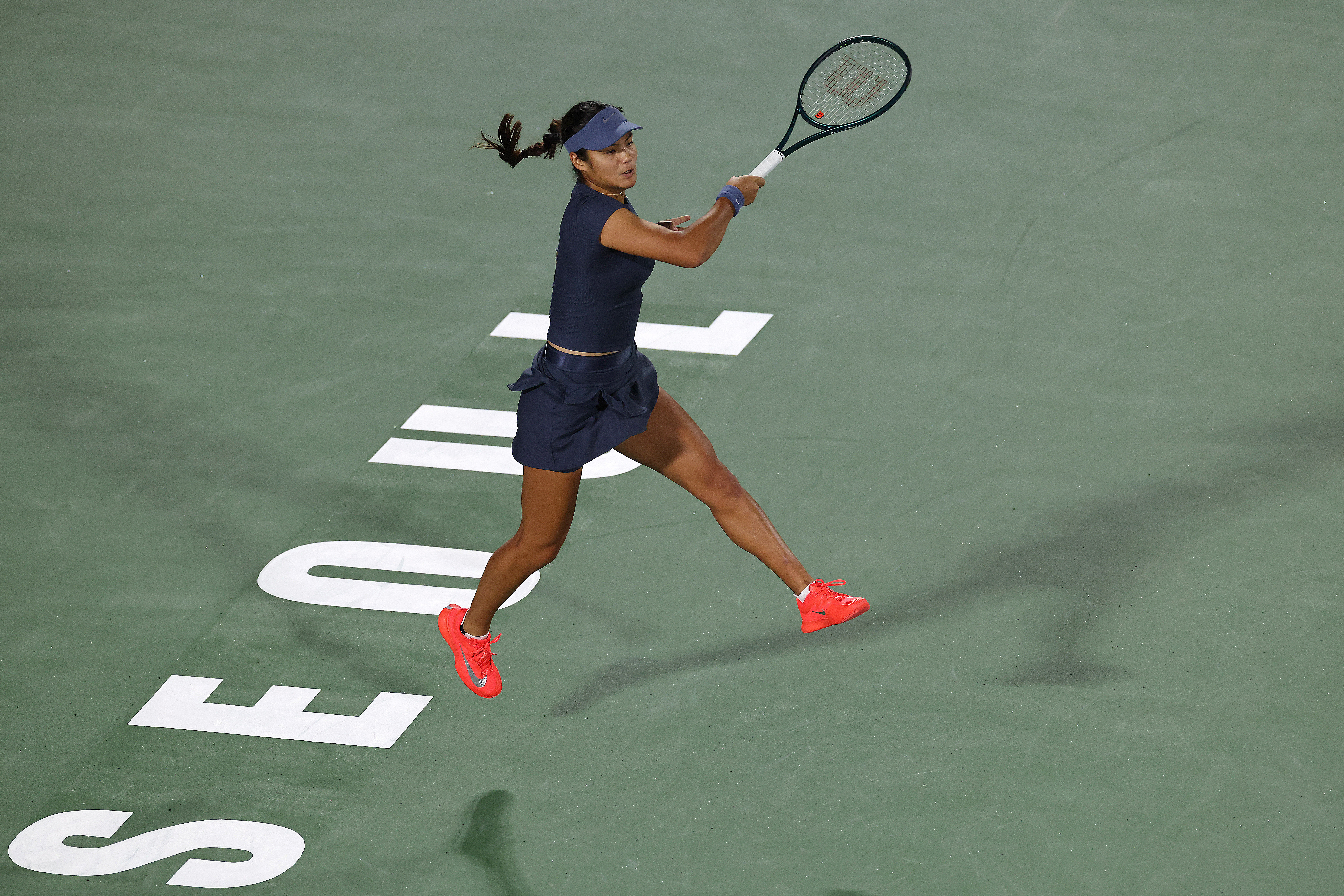 下一轮：大满贯冠军对决💥WTA500首尔站首轮，8号种子拉杜卡努以6-36-