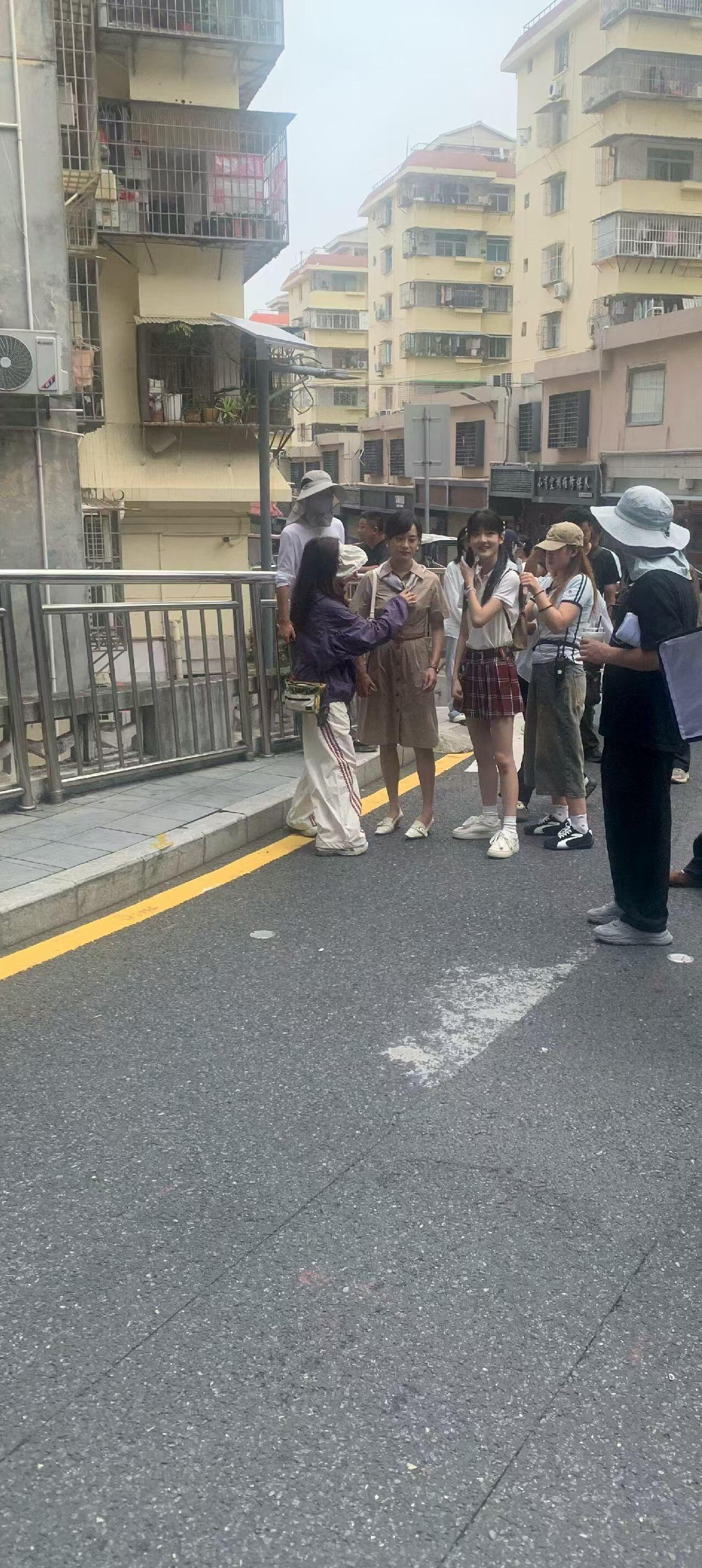 孙俪厦门拍戏（2026年3-5月）-剧集：正午阳光《原地逃离》（原著：李