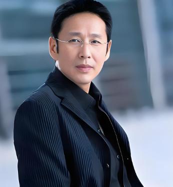 男人到老了，才明白的7个真相年轻时的男人，一腔热血、执着逞强，总以为有钱、有