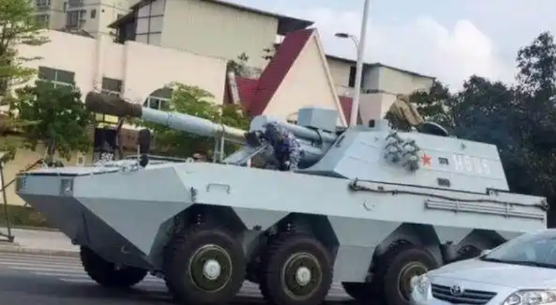 九三阅兵解读九三关注我看更多9.3阅兵国产新税武器闪亮登场，也有部分“老尔弥坚