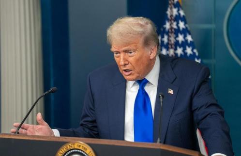 朝鲜战场花了八百多亿美元，三八线一步没动；越南烧掉两千亿，西贡沦陷那天美军从大使